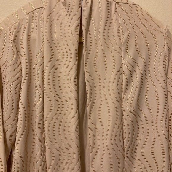 Chicos Travel Collection White and Gold Draped Cardigan Size Small Medium - Picture 3 of 9